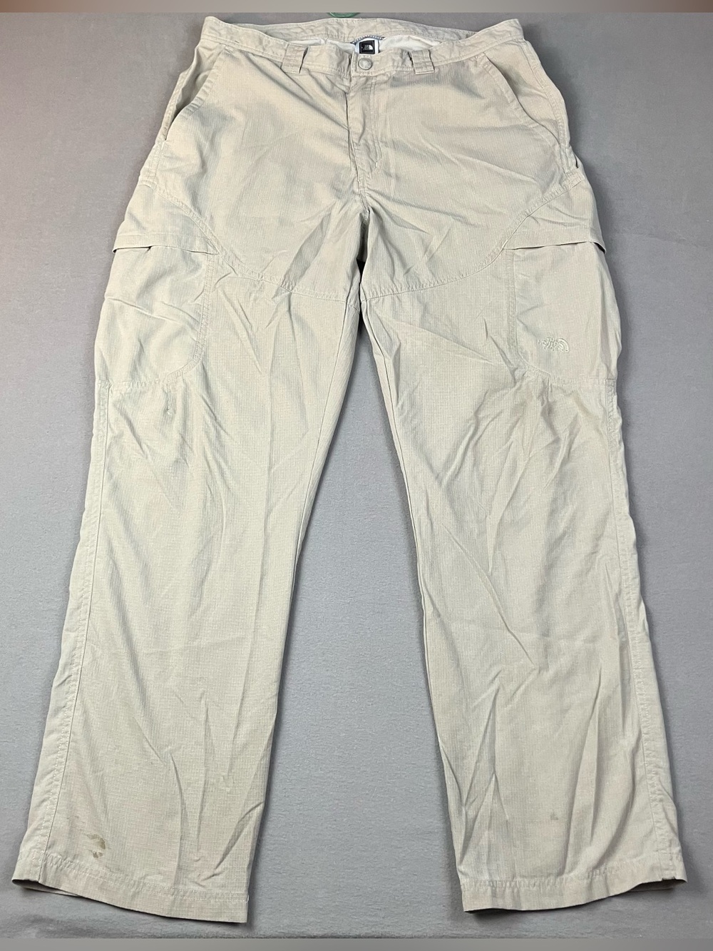 The North Face Men’s Size 36 Ripstop Outdoor Hiking Cargo Pants Light Khaki. In